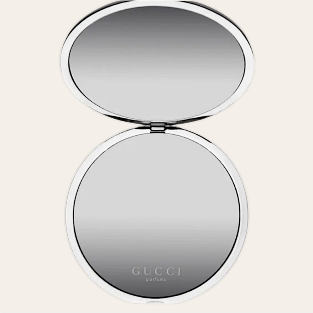 New Gucci Flora Limited Edition Compact Mirror – Silver Floral Engraving - Picture 7 of 11
